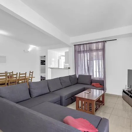 Feriehus Con Piscina Privada San Bartolomé