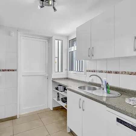 Con Piscina Privada 度假居 San Bartolomé