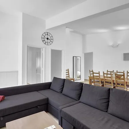 Con Piscina Privada Сан-Бартоломе